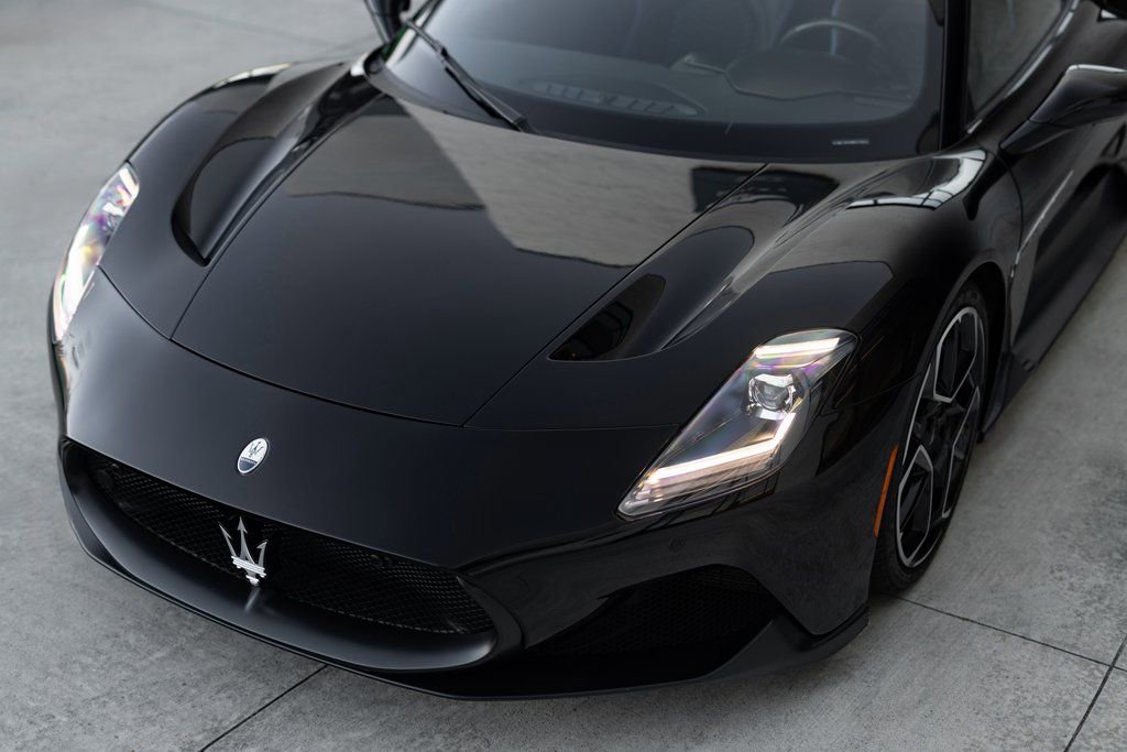 Used 2022 Maserati MC20 Coupe image 17