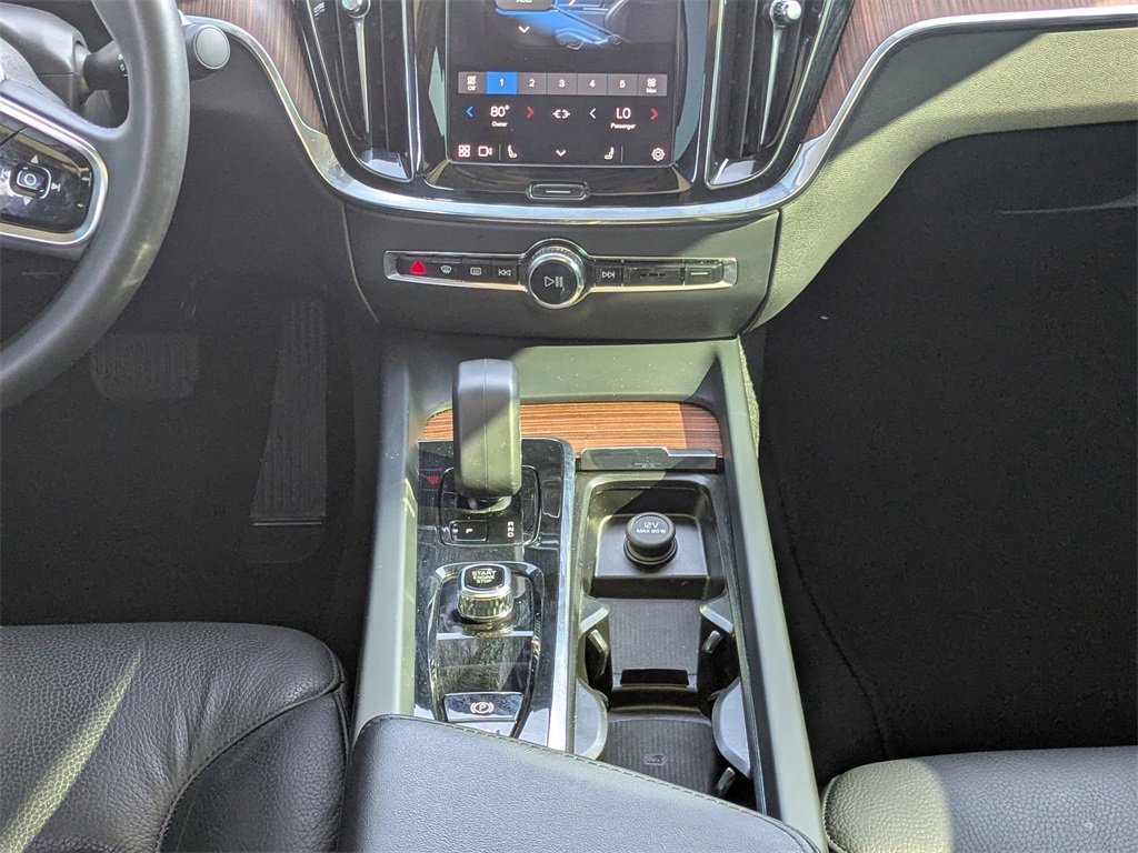 Used 2024 Volvo S60 B5 Plus image 19