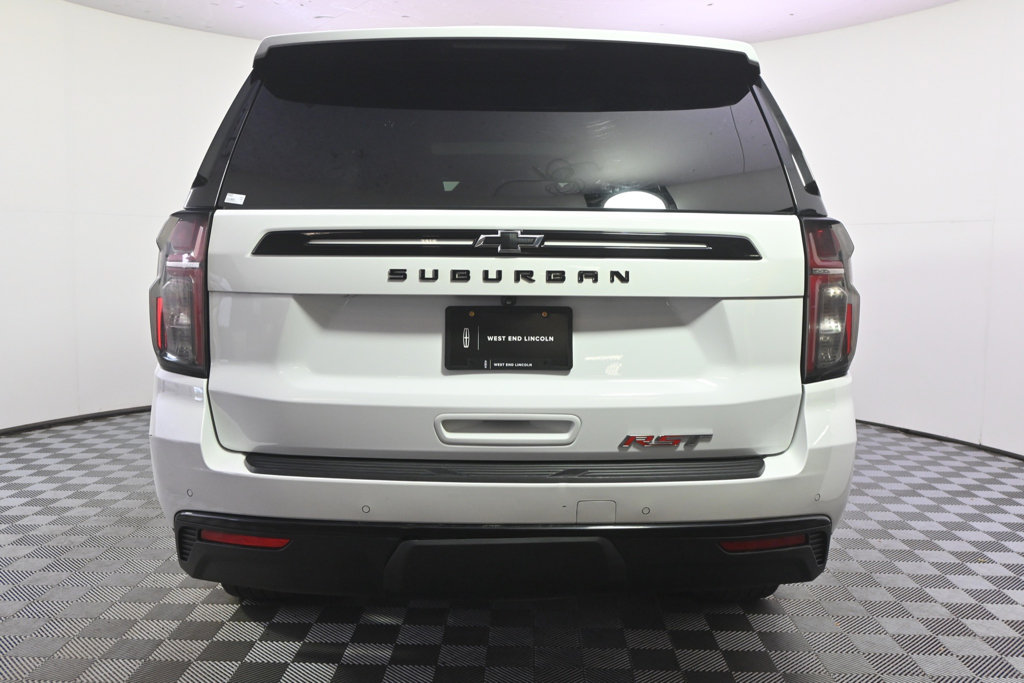 Used 2023 Chevrolet Suburban RST w/ Luxury Package AWD/4WD image 5