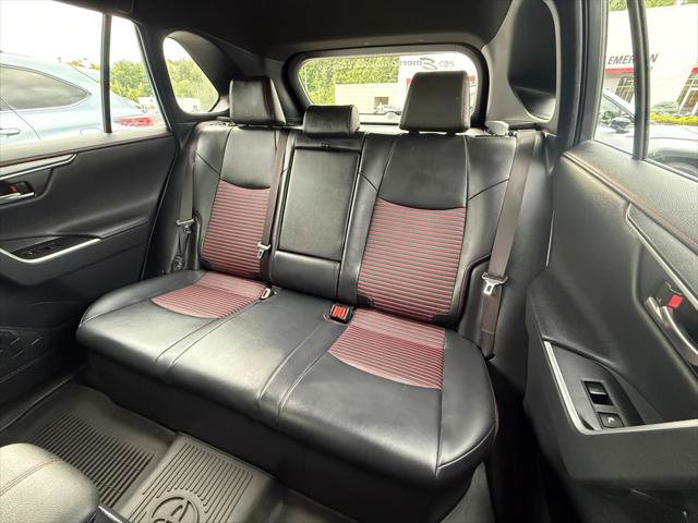 Certified 2024 Toyota RAV4 XSE w/ Weather Package AWD/4WD image 15