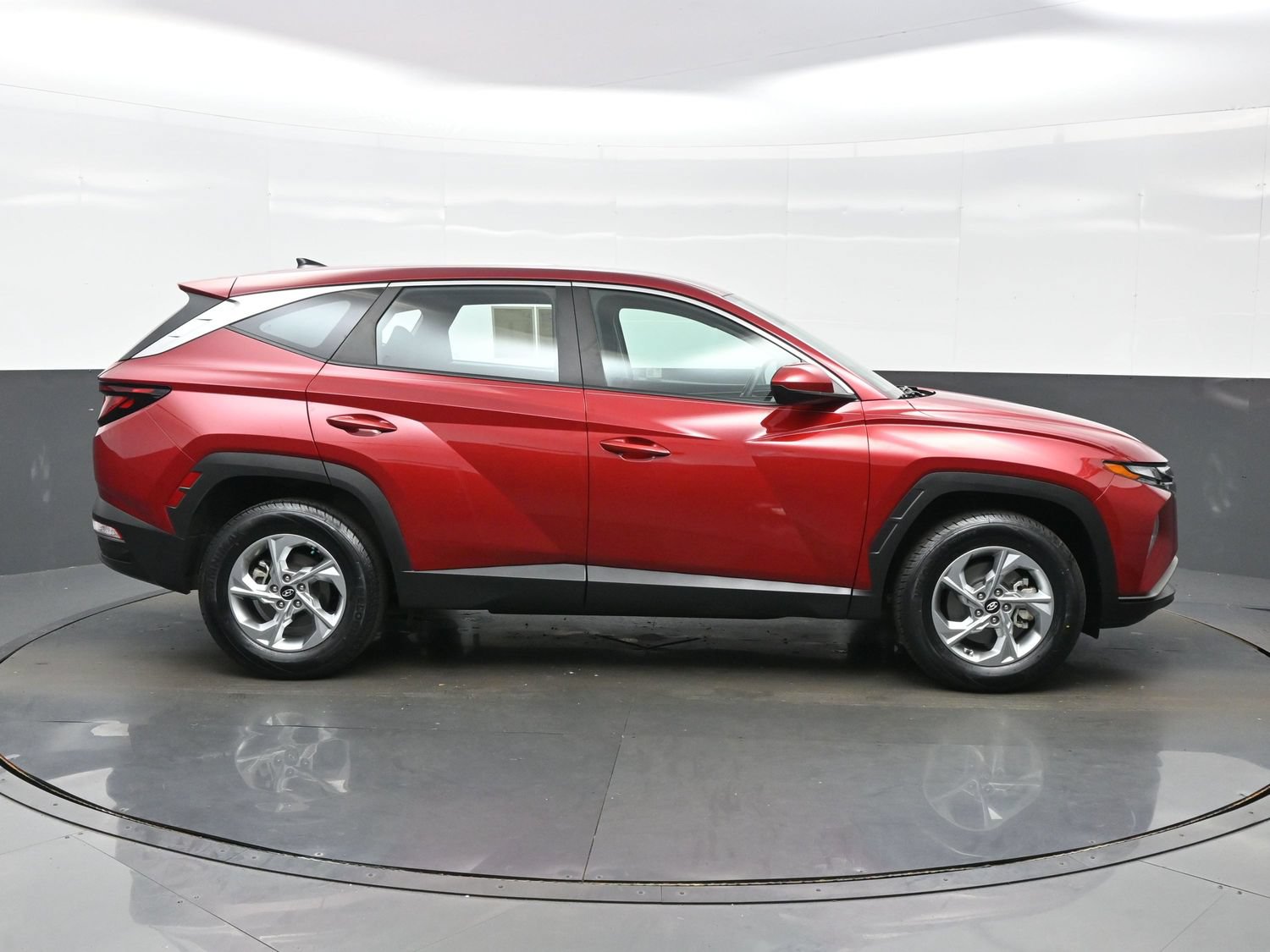 Certified 2024 Hyundai Tucson SE AWD/4WD image 7
