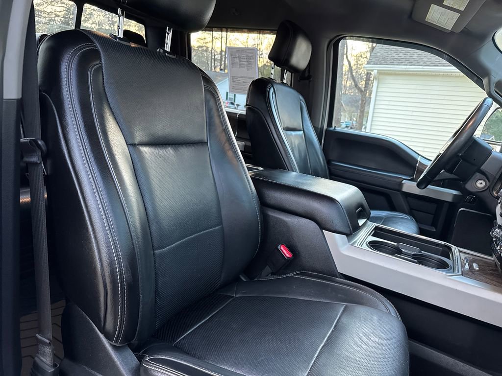 Used 2017 Ford F250 Lariat w/ Lariat Value Package AWD/4WD image 34