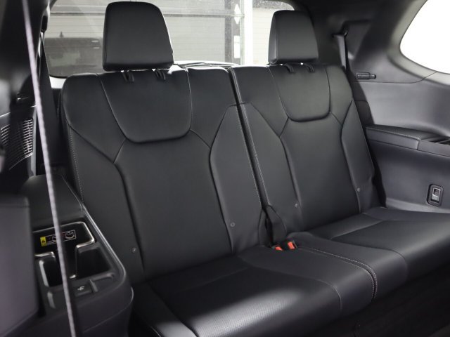 New 2026 Lexus TX 500h AWD w/ Technology Package image 24