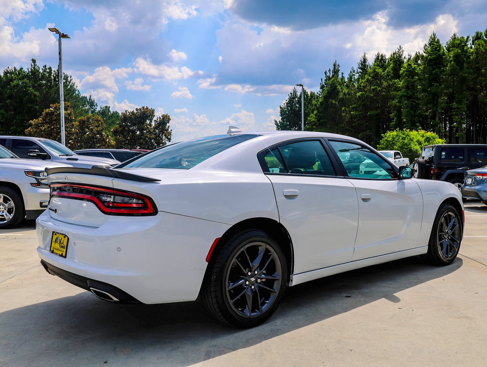 Used 2021 Dodge Charger SXT w/ Plus Group AWD/4WD image 6