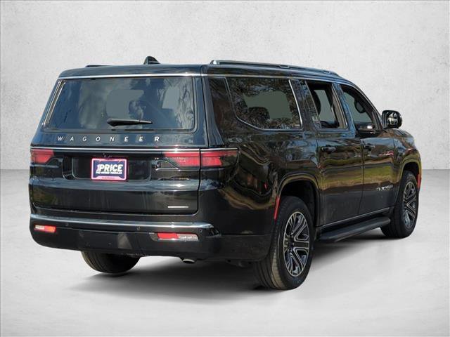 Used 2024 Jeep Wagoneer L Series II w/ Flexible Seating Group image 5