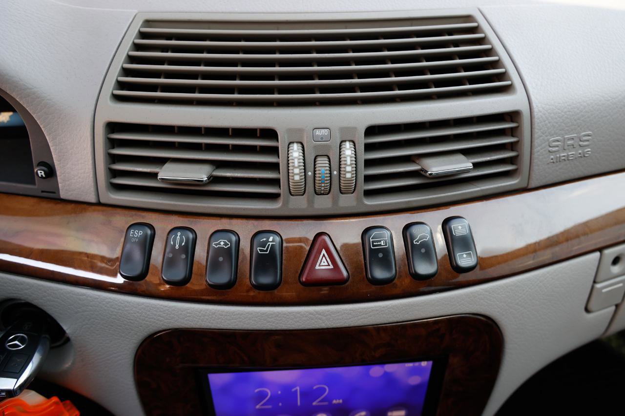 Used 2001 Mercedes-Benz S 500 image 33