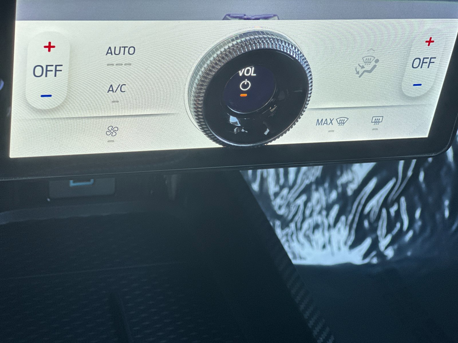 Certified 2021 Ford Mustang Mach-E Select image 22