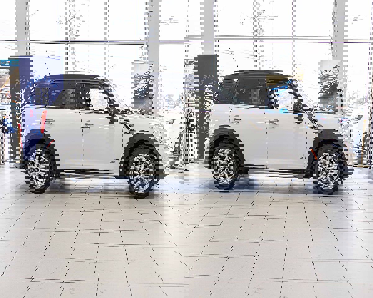 Used 2015 MINI Cooper Countryman S image 10