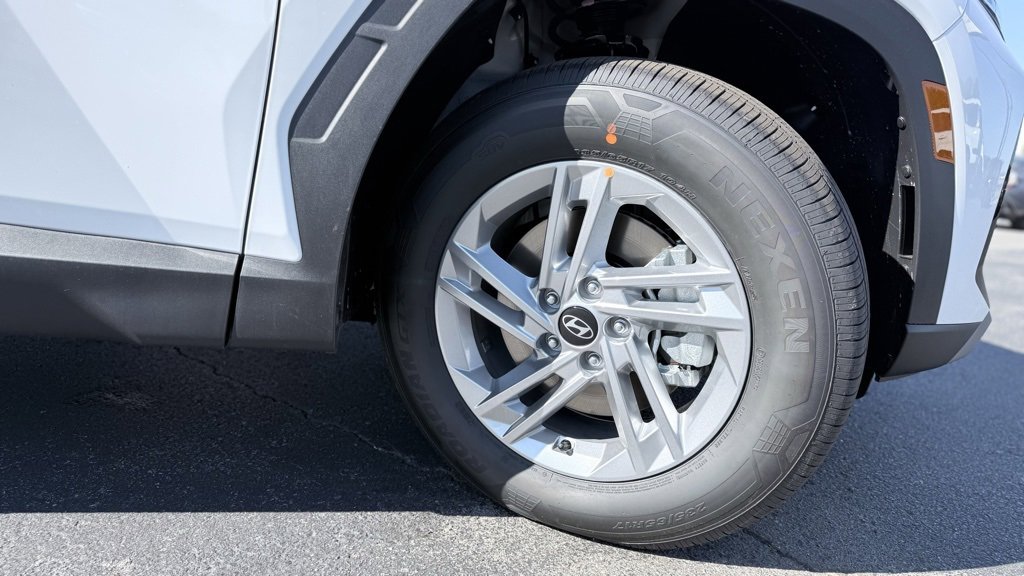 New 2026 Hyundai Tucson SE image 40