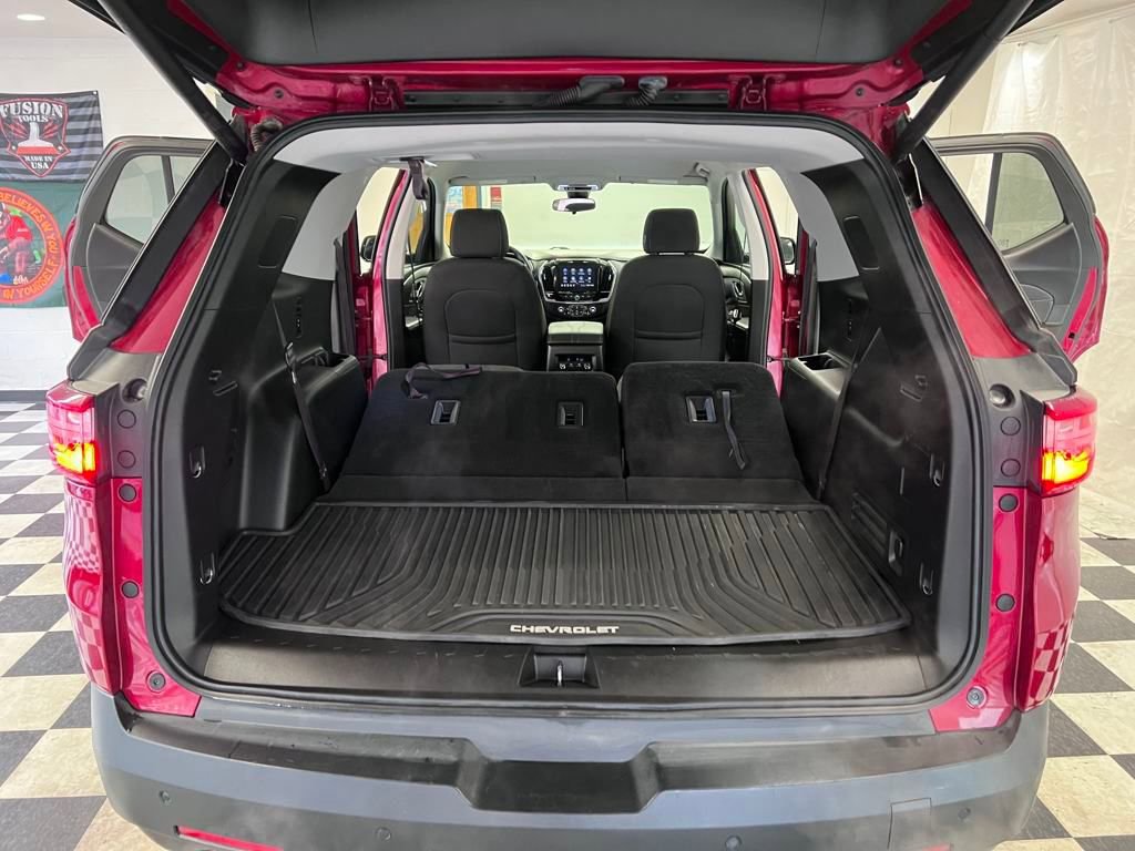 Used 2020 Chevrolet Traverse LT w/ Driver Confidence II Package image 45