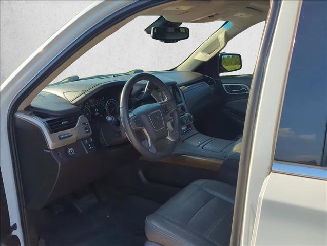 Used 2017 GMC Yukon XL Denali w/ Open Road Package RWD image 9