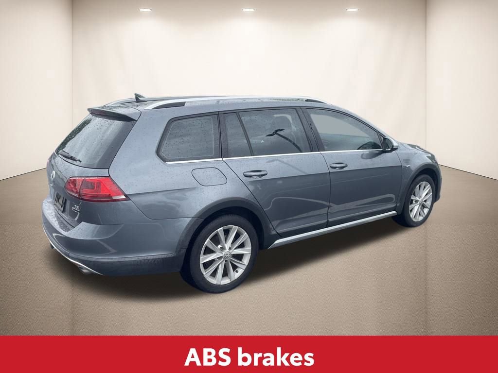 Used 2017 Volkswagen Golf Alltrack S AWD/4WD image 13