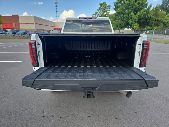 Used 2024 GMC Sierra 2500 AT4 w/ AT4 Preferred Package image 12