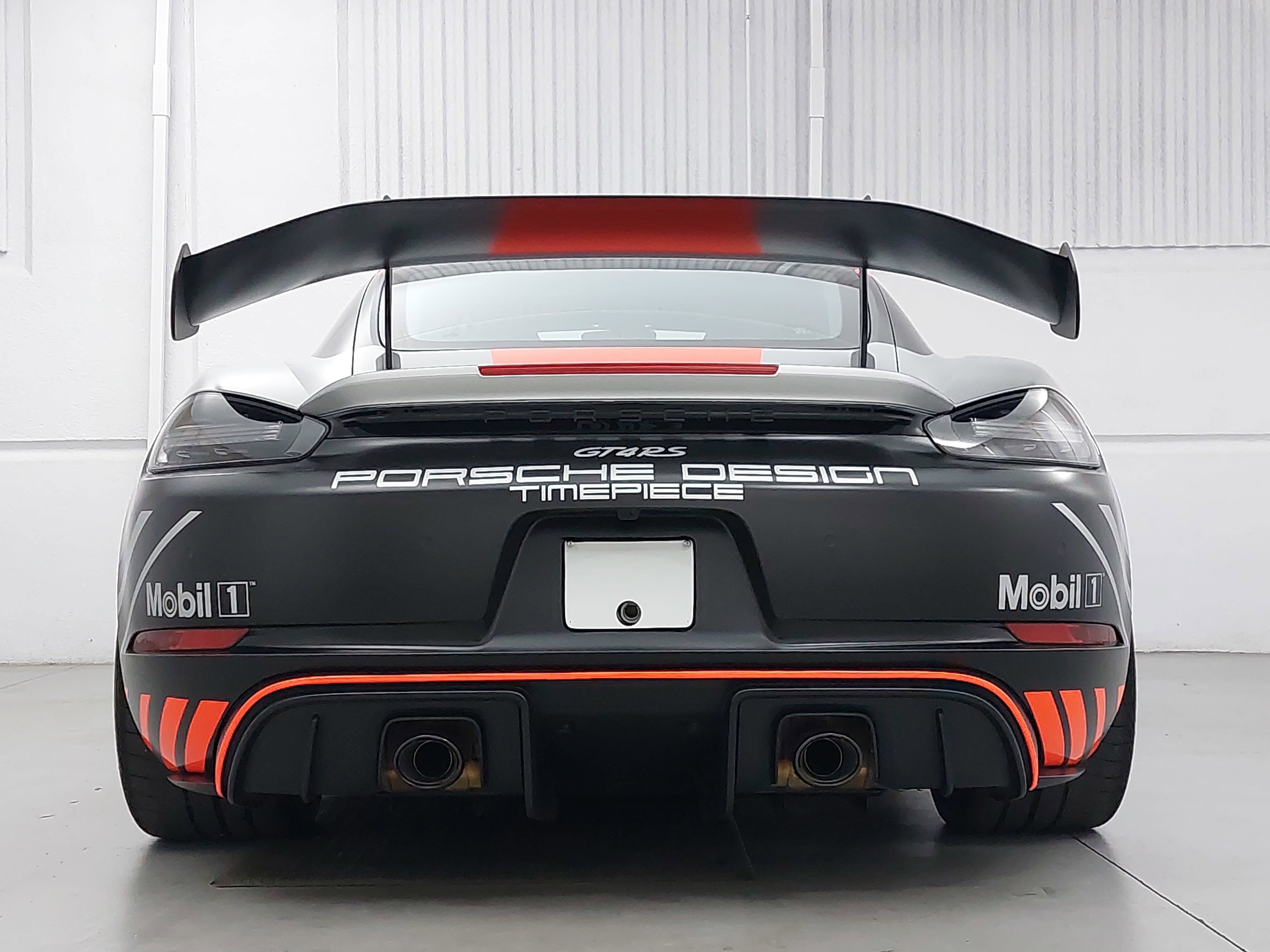 Certified 2025 Porsche 718 Cayman GT4 RS RWD image 6