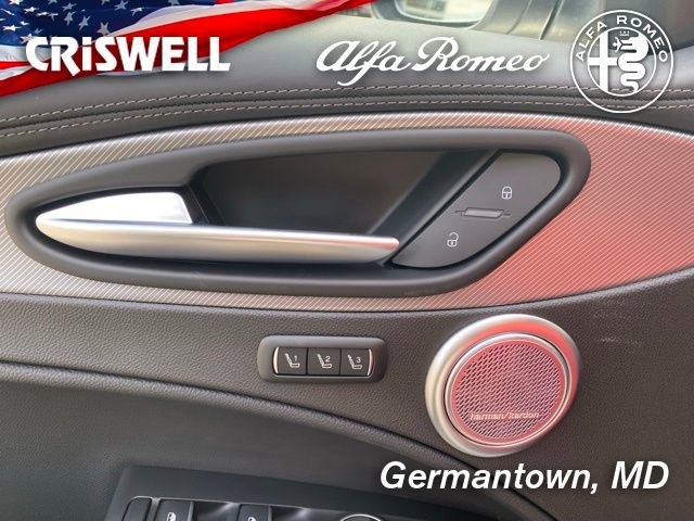 New 2025 Alfa Romeo Stelvio Sprint image 20
