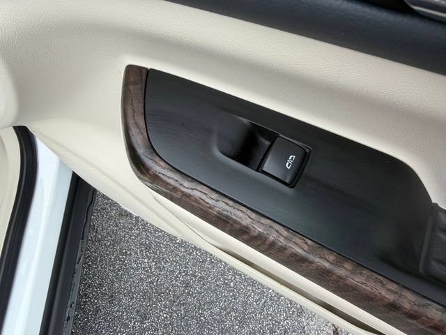Used 2023 GMC Acadia Denali AWD/4WD image 31