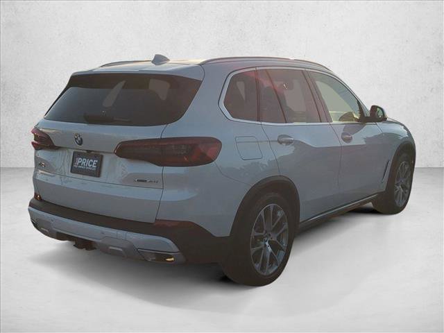 Used 2023 BMW X5 xDrive40i w/ Premium Package AWD/4WD image 5