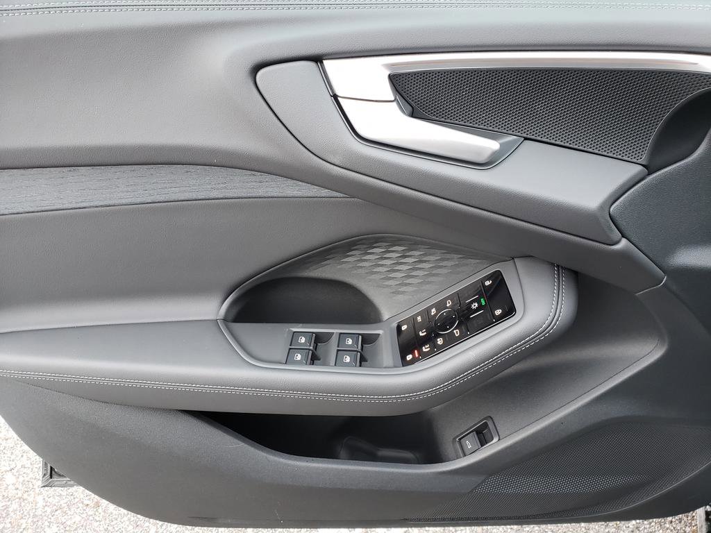 Used 2025 Audi A5 2.0T Premium w/ Convenience Package image 9