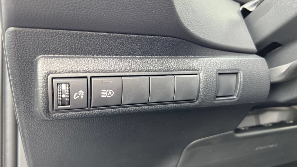 New 2026 Toyota Corolla LE FWD image 34