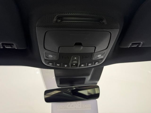 Used 2019 Lincoln Navigator Reserve AWD/4WD image 38