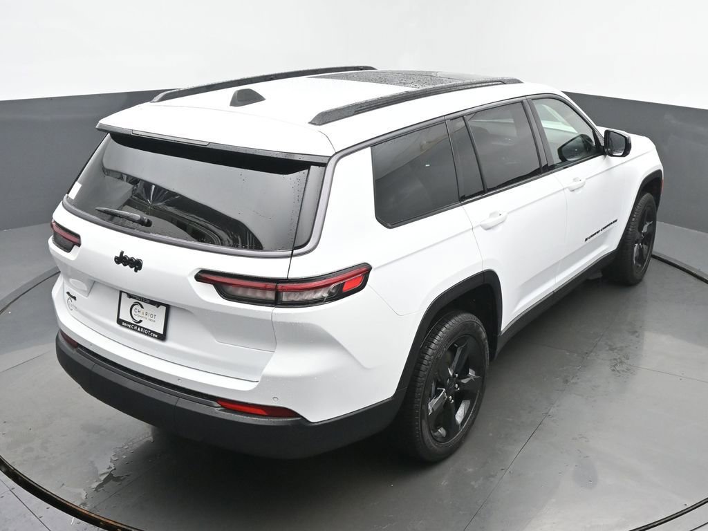 New 2026 Jeep Grand Cherokee L Limited w/ Limited Altitude Package AWD/4WD image 42