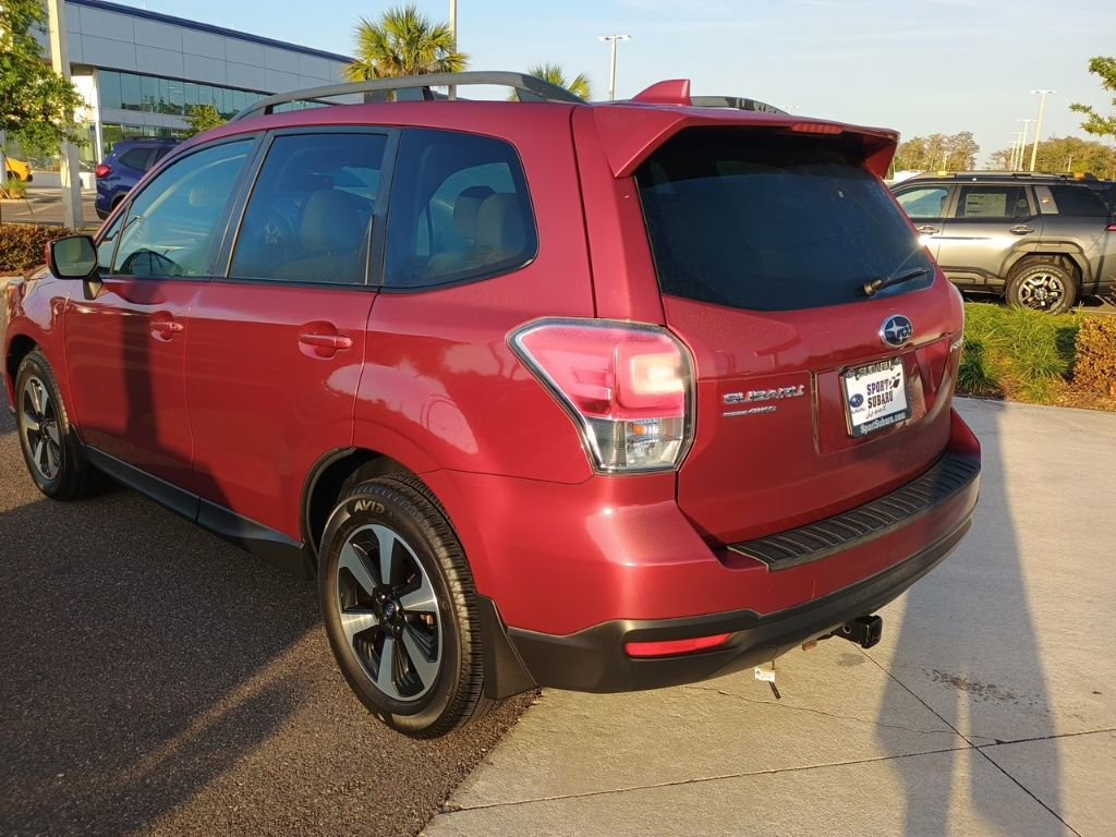 Used 2018 Subaru Forester 2.5i Premium w/ All-Weather Package image 7