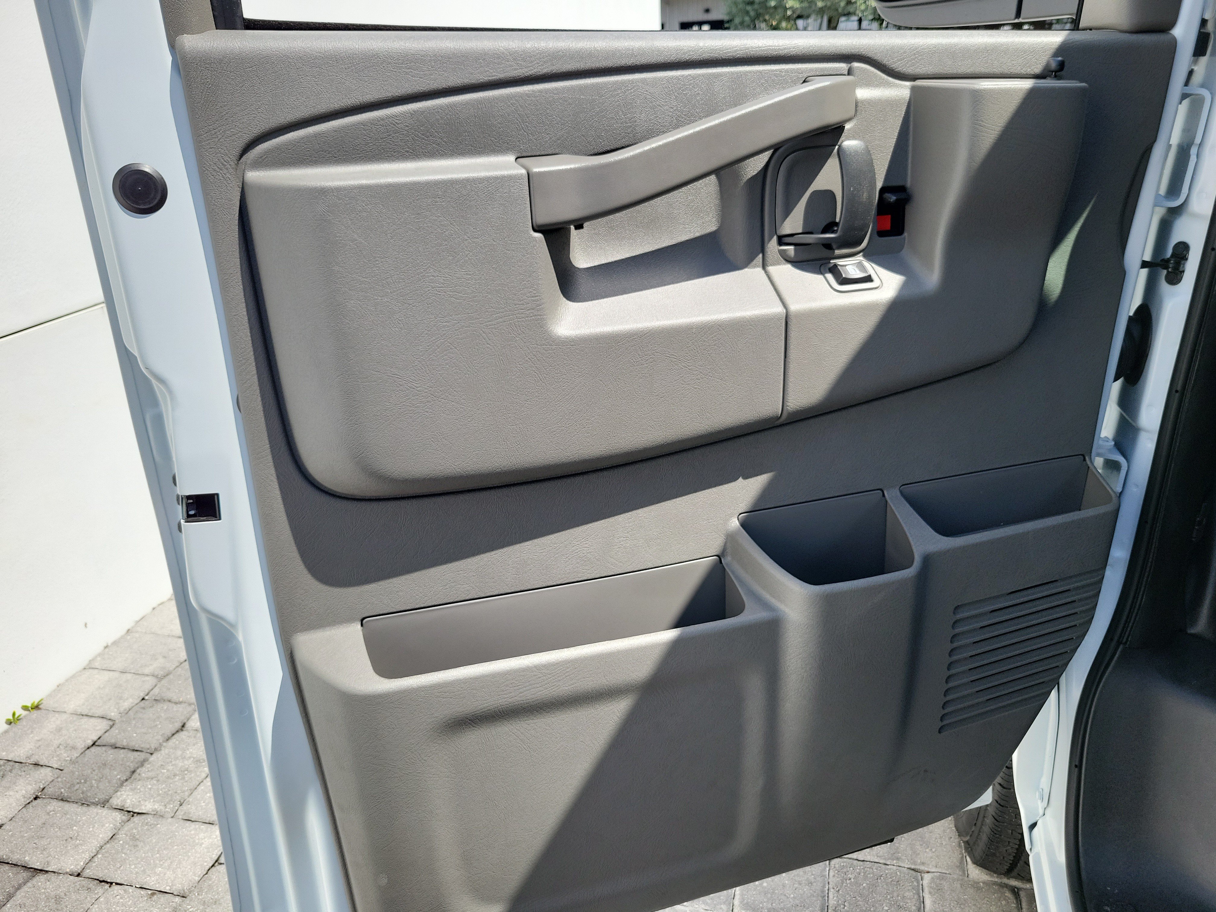 New 2026 GMC Savana 2500 w/ Safety Package RWD image 19