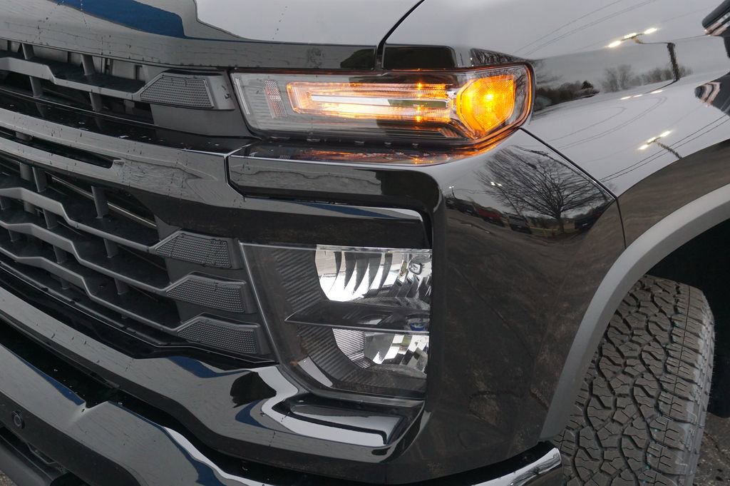 New 2026 Chevrolet Silverado 2500 Custom w/ Custom Value Package image 30