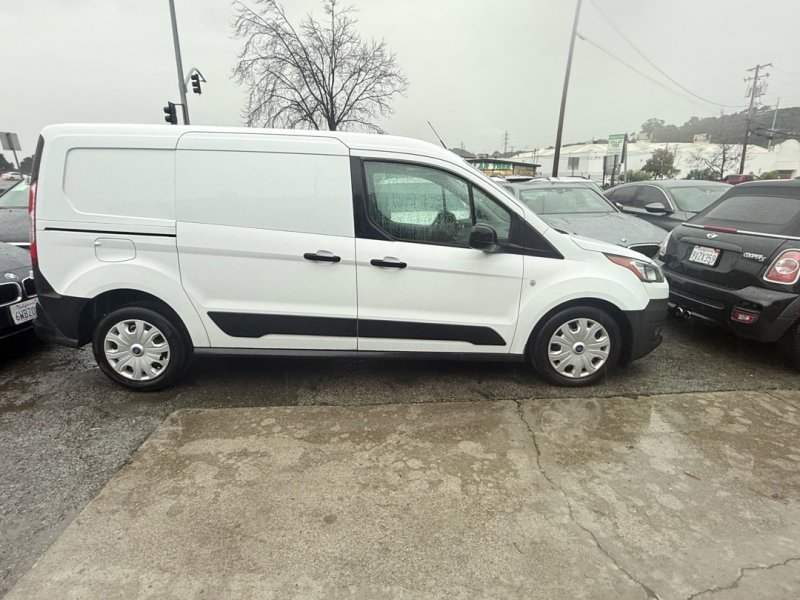 Used 2020 Ford Transit Connect XL image 3