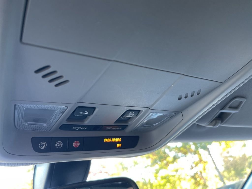 Used 2018 GMC Terrain SLE w/ Driver Convenience Package image 15