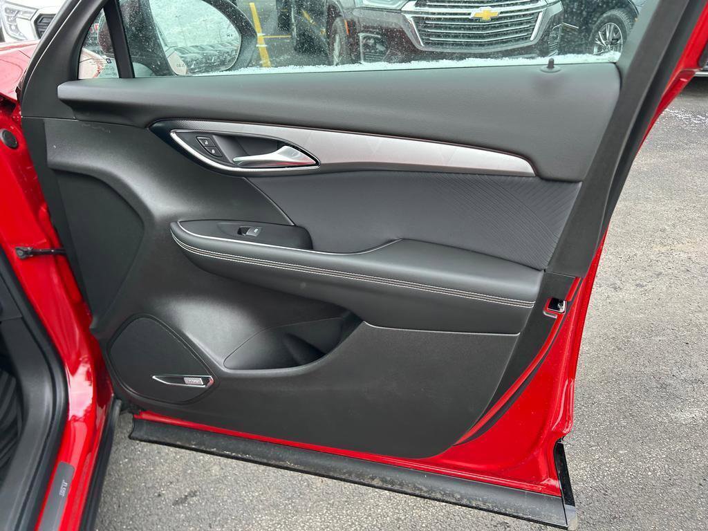 New 2026 Buick Envision Sport Touring image 18