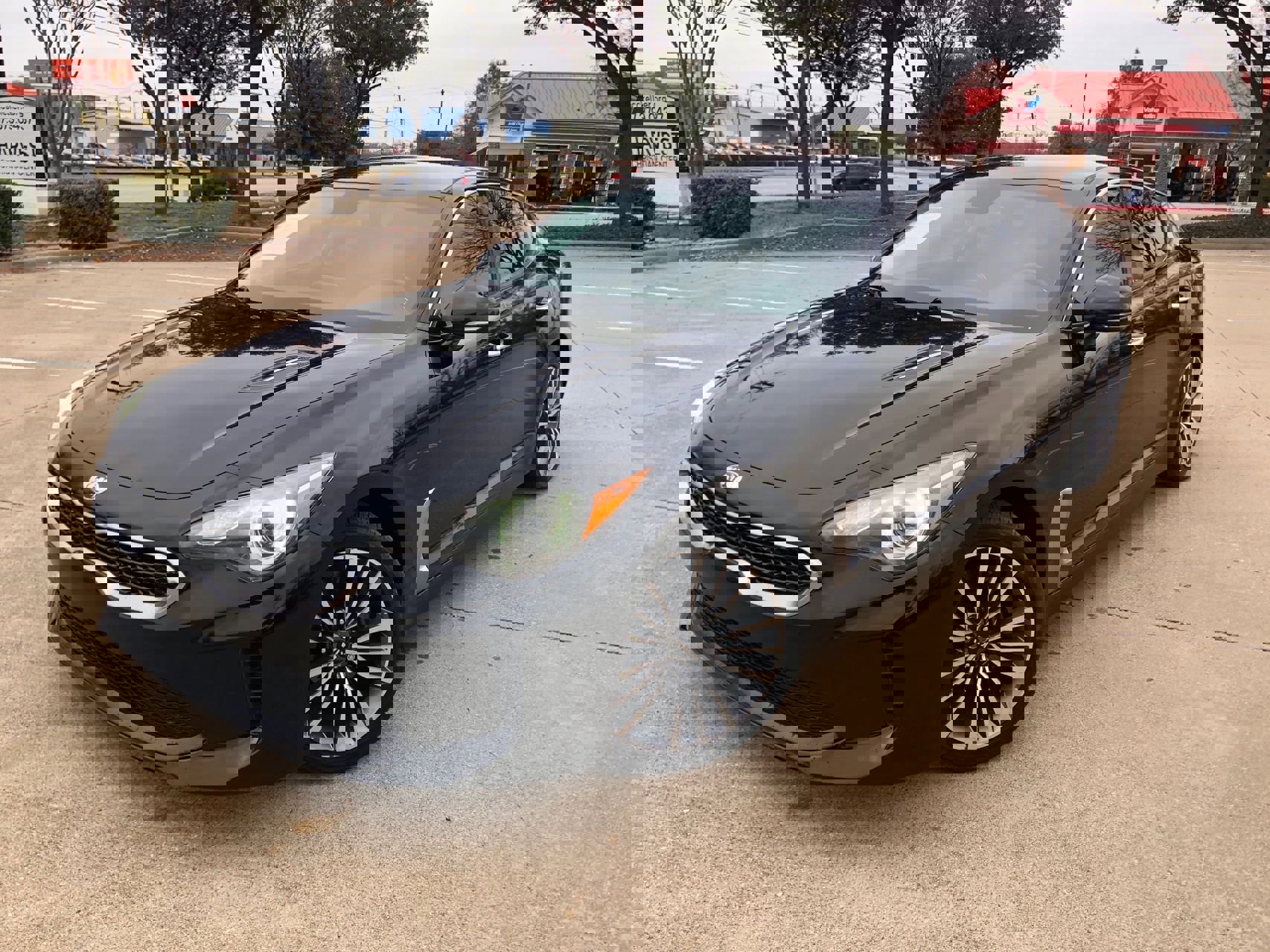 Used 2019 Kia Stinger image 1