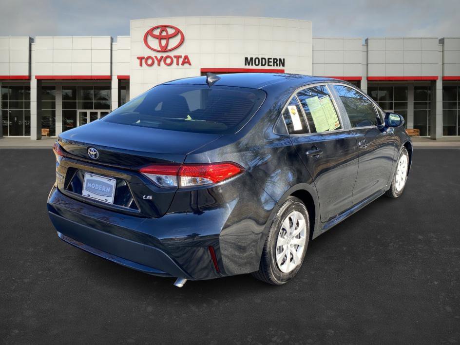 Certified 2022 Toyota Corolla LE image 5