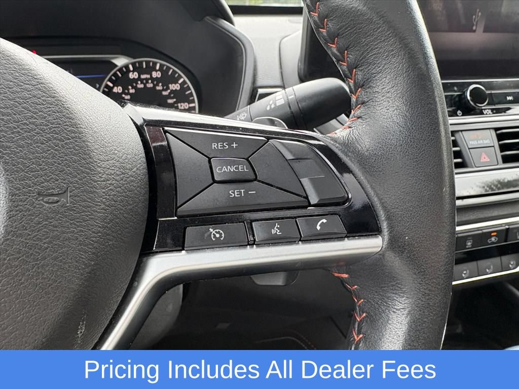Certified 2024 Nissan Altima 2.5 SR w/ SR Premium Package AWD/4WD image 18