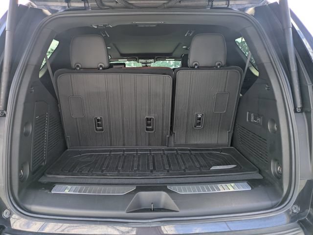 Used 2023 GMC Yukon Denali Ultimate AWD/4WD image 14