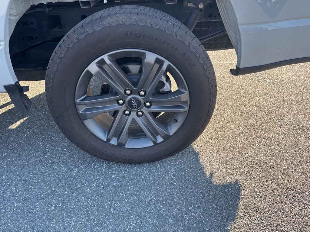 Used 2023 Ford F150 Lariat w/ Equipment Group 502A High image 9