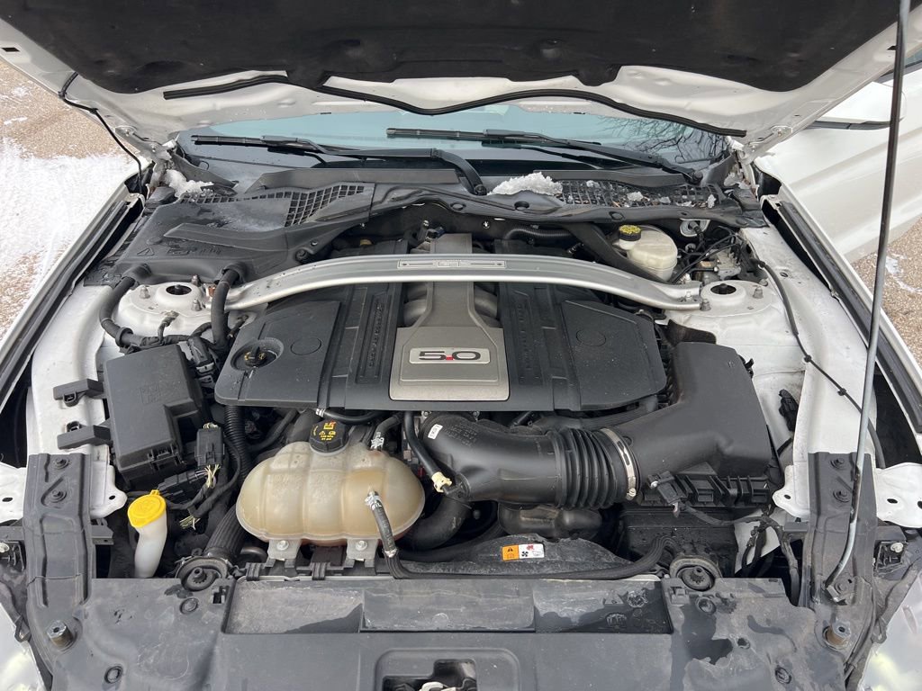 Used 2018 Ford Mustang GT Premium image 34