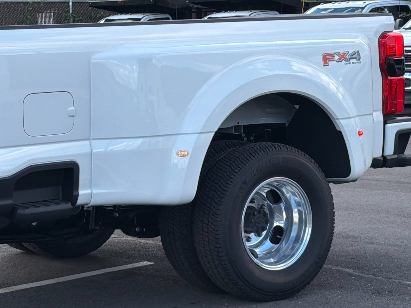 New 2026 Ford F350 Platinum w/ Platinum Plus Package AWD/4WD image 5