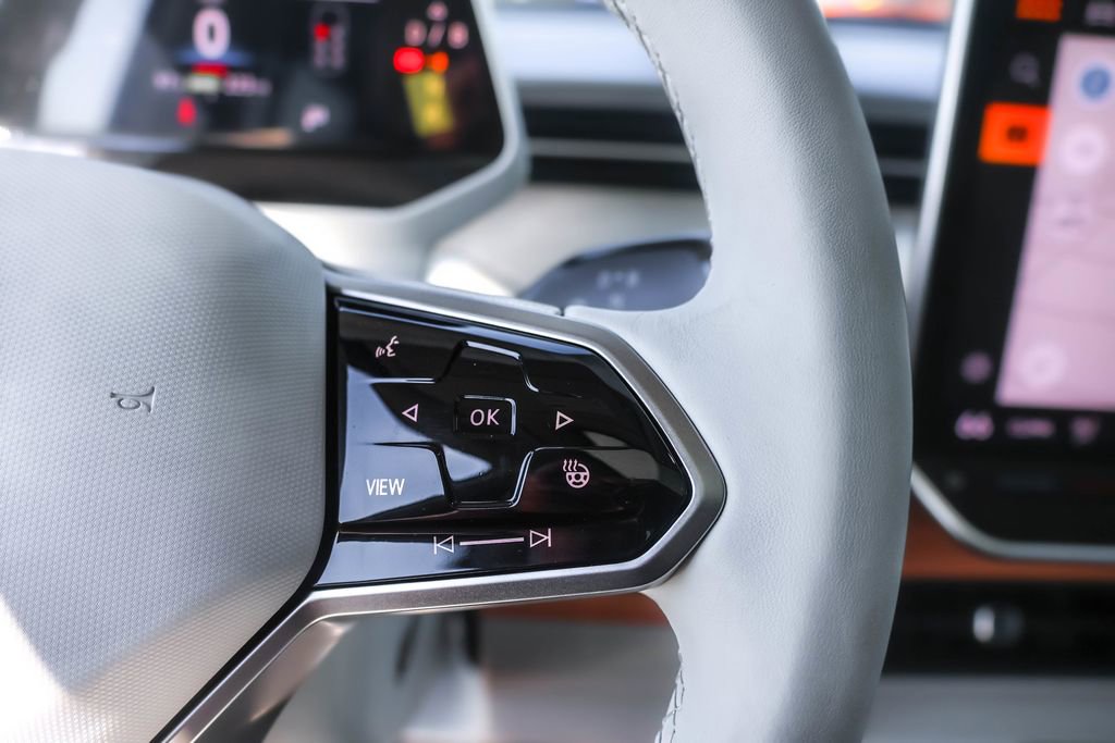 New 2025 Volkswagen ID. Buzz Pro S Plus image 25