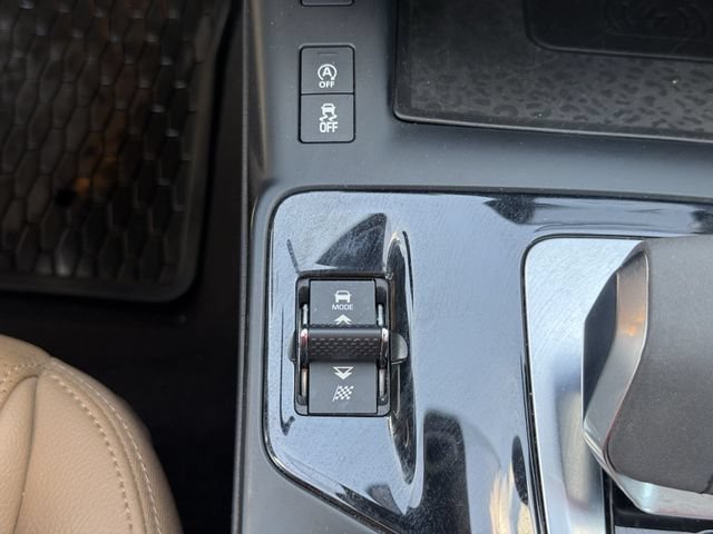Used 2021 Jaguar E-PACE SE AWD/4WD image 21