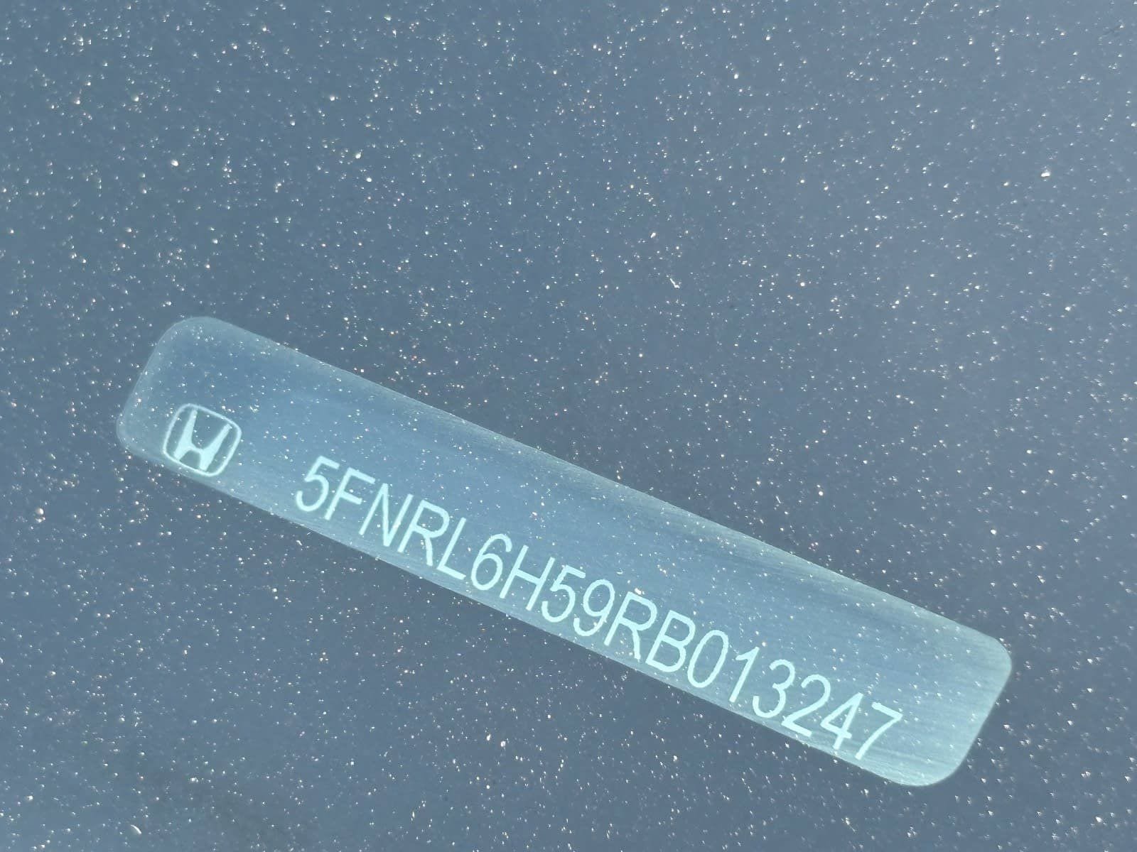 Certified 2024 Honda Odyssey EX image 32