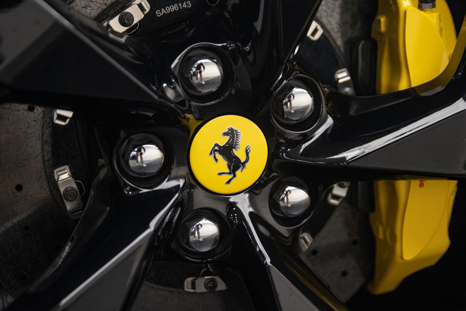 Used 2025 Ferrari 12Cilindri RWD image 43