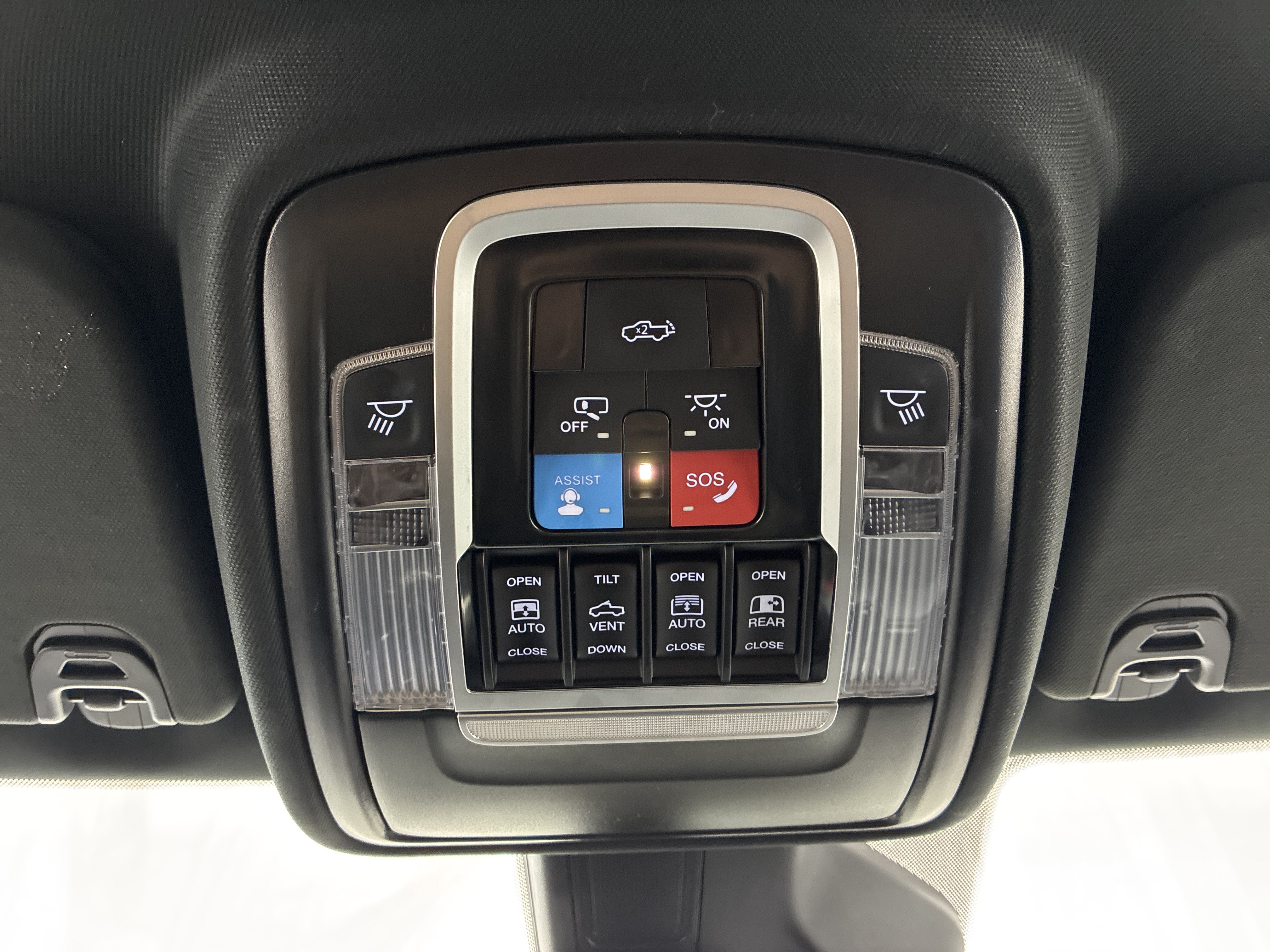 Certified 2025 RAM 1500 Laramie AWD/4WD image 23