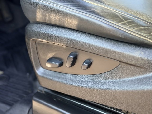 Used 2019 Chevrolet Silverado 2500 LTZ image 7