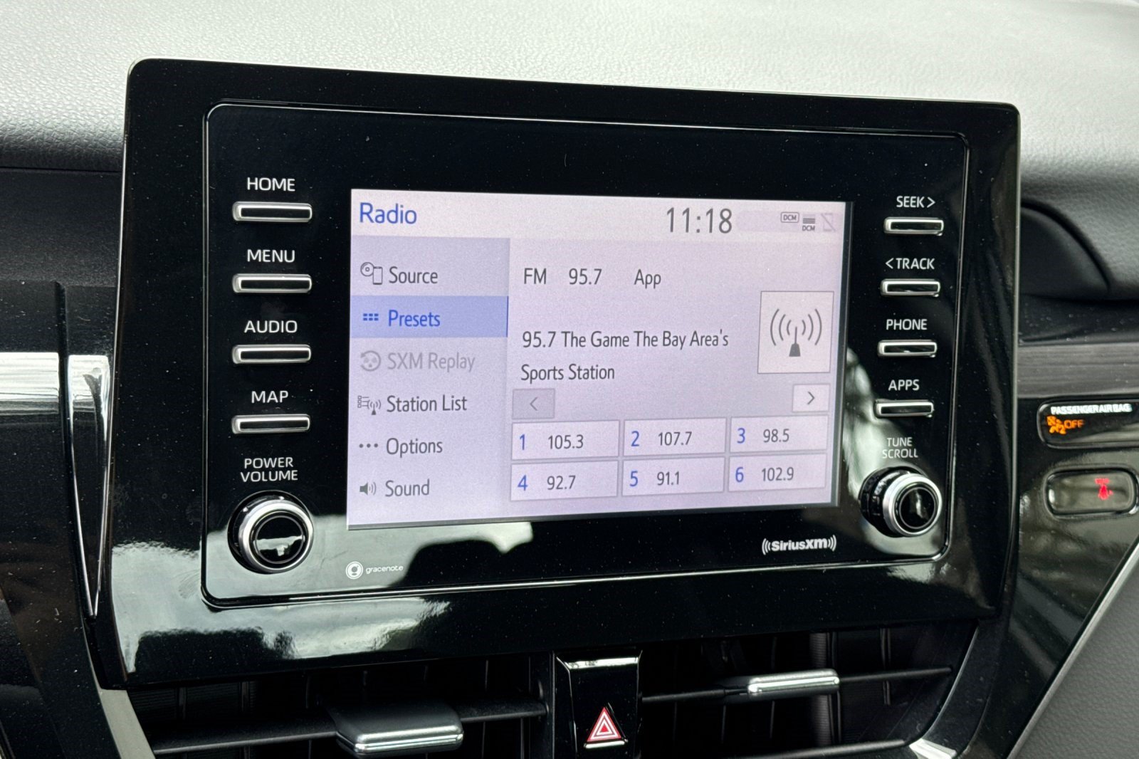Used 2022 Toyota Camry LE FWD image 20