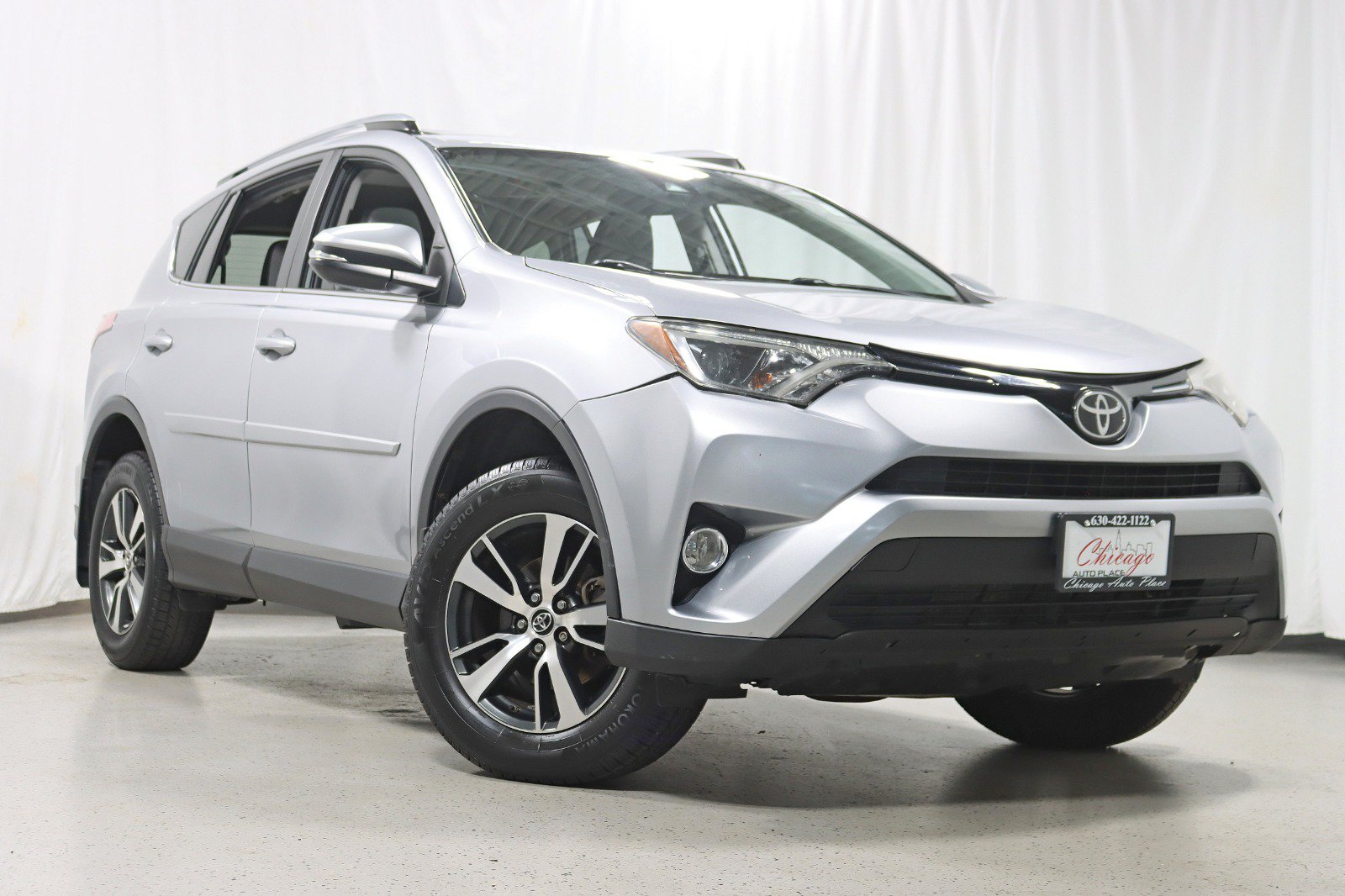 Used 2018 Toyota RAV4 XLE w/ Plus Extra Value Package AWD/4WD image 7