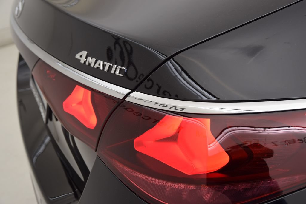 Used 2026 Mercedes-Benz E 350 4MATIC Sedan w/ Driver Assistance Package image 14