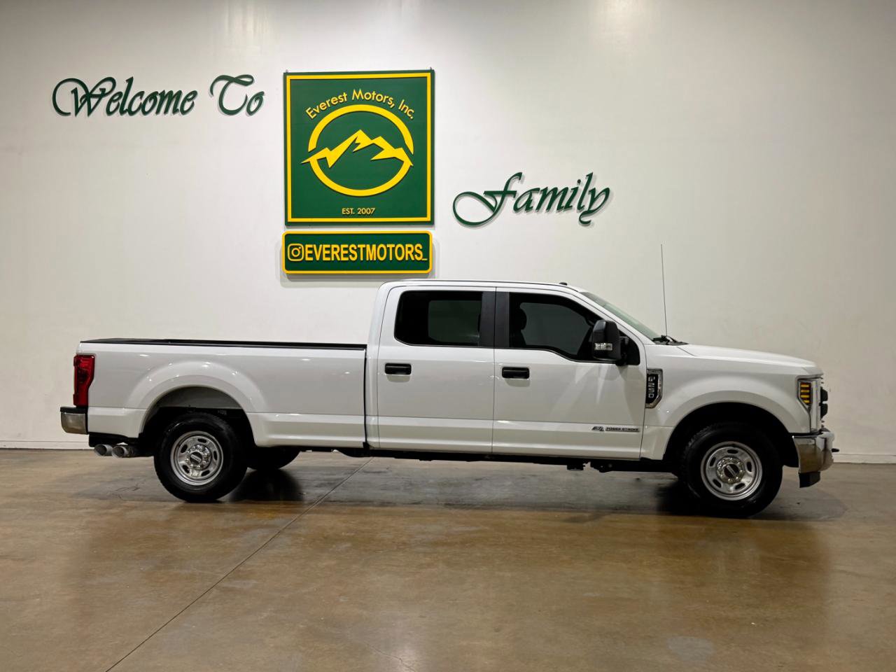 Used 2019 Ford F250 XL w/ Power Equipment Group RWD image 9