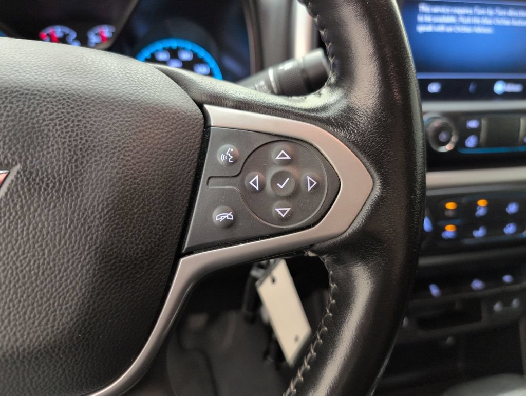 Used 2020 Chevrolet Colorado LT w/ Luxury Package RWD image 35
