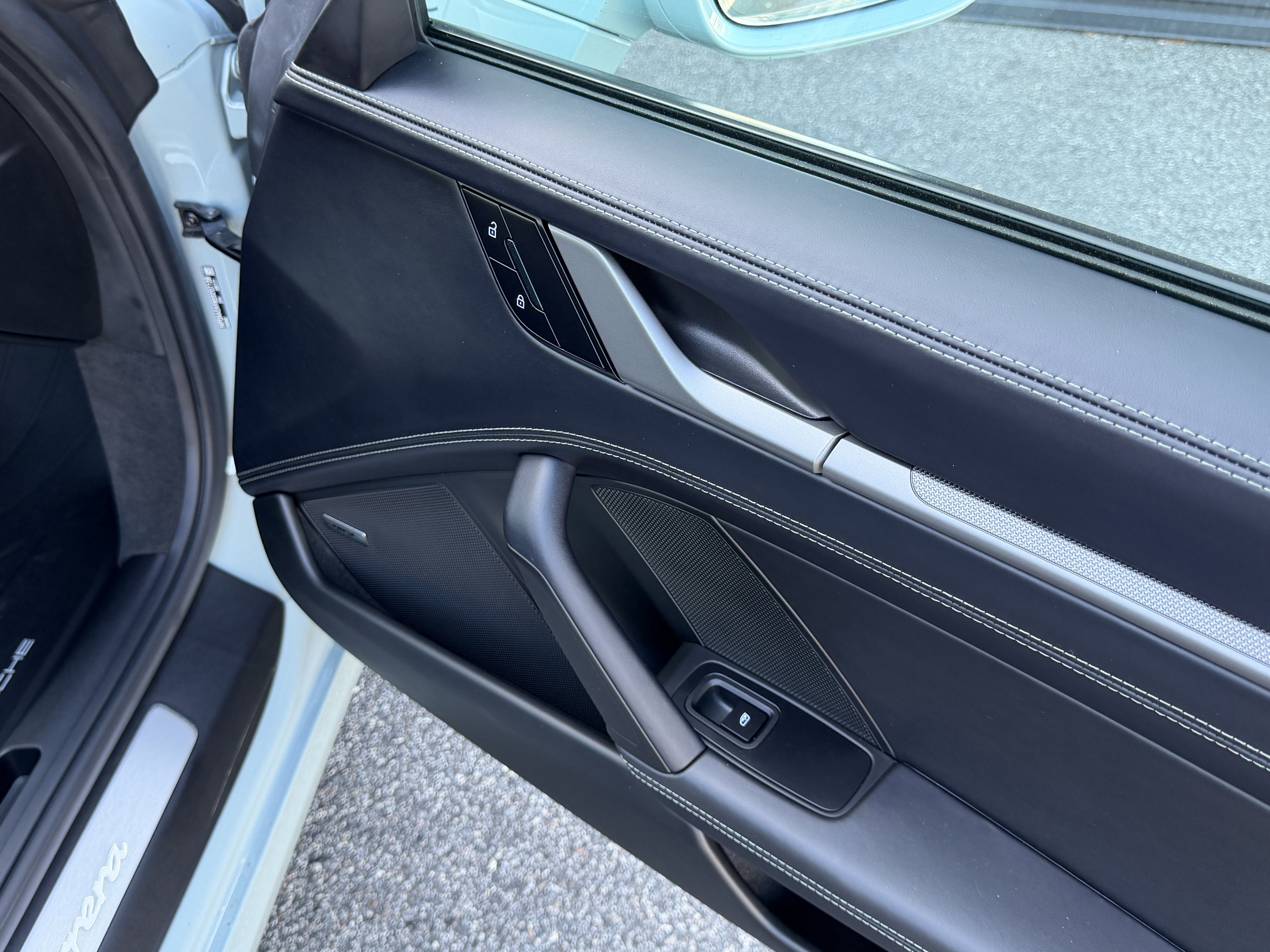 Certified 2025 Porsche 911 Carrera image 26